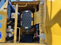 Excavatrice sur chenilles Caterpillar CAT330GC d'occasion, peinture d'origine, bien entretenue
