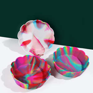 Tazón de Silicona de Grado Alimenticio, Diseño Tie Dye Sara, Irrompible, Duradero, Libre de BPA, para Refrigerios - Product Image 5