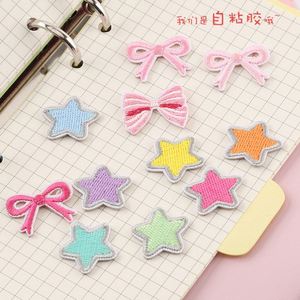Patch brodé Stock Star Bow, tissé, auto-adhésif, petit, coloré, à coller sur sac, sangle, téléphone - Product Image 2