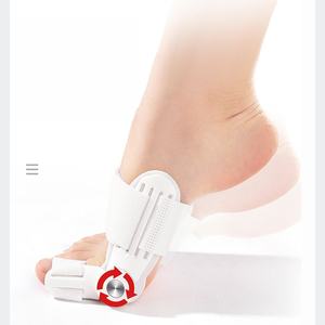 Correcteur d'Hallux Valgus HengHu HH-0158 de Haute Qualité, Épais, Jour et Nuit, Soulagement de la Douleur de l'Hallux Valgus, Protection Pliable en Plastique, CE ISO - Product Image 1