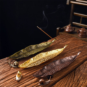 Porte-encens en métal en forme de feuille, exquis, personnalisé, portable, brûleur d'encens pour la maison, vente en gros - Product Image 6