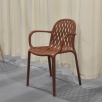Fauteuil d'extérieur moderne en polypropylène (PP) moulé par injection, idéal pour jardin, café, balcon - Vente en gros