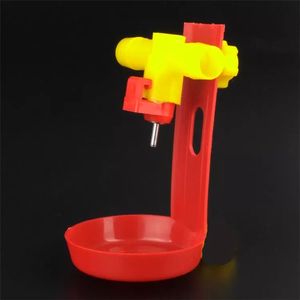 ชุดเครื่องให้อาหารและน้ำสำหรับสัตว์ปีกในฟาร์ม ไก่ และสัตว์ปีกอื่นๆ ในไนจีเรีย ชุดจุกนมสำหรับให้น้ำไก่ - Product Image 3