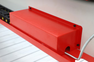 ราคาโรงงาน เครื่องแกะสลักไม้ CNC 3 แกน ขนาด 4x8 ฟุต รุ่น 1325 สำหรับทำประตู ตู้ และเฟอร์นิเจอร์ - Product Image 5