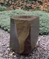 Brasero moderne en pierre de basalte polie sculptée à la main pour la décoration extérieure du jardin