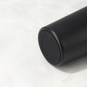 Tazza da Viaggio Isolata in Acciaio Inox con Display della Temperatura per Caffè e Tè, Uso Quotidiano e Regali - Product Image 4