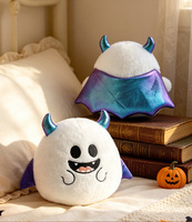 Nouvelle conception : Peluche citrouille d'Halloween, peluche araignée violette câline, peluche chauve-souris grise, jouet en peluche fantôme blanc pour cadeau d'Halloween