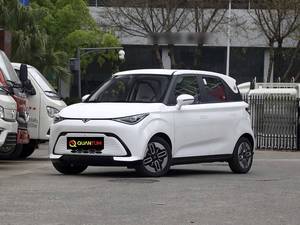 Kaiyi Auto Shiyue 2025 Mate 410km Wave Rider Mini Eléctrico, Gran Autonomía, Comodidad, Sistema de Infoentretenimiento Inteligente, Ideal para el Desplazamiento Diario Familiar - Product Image 3