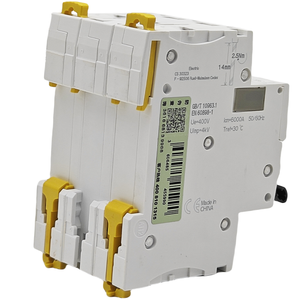 Interruptor Automático Acti9 Serie Ic65N 3P C 16A A9F18316 MCB 6kA, 100% Nuevo y Original, Capacidad de Ruptura de 6kA, Montaje en Riel - Product Image 3
