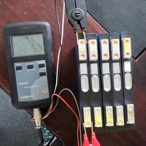 แบตเตอรี่ลิเธียมไอออนแบบแท่งปริซึมชนิดกึ่งแข็ง  ความจุสูง 50C 3.7V 6.9Ah ชาร์จซ้ำได้  แคโทด LiCoO2 - Product Image 4