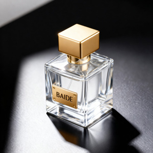 Flacon de parfum pour homme à prix d'usine, vide, en verre, avec pulvérisateur à pompe, transparent, carré, 20ml, 30ml, 50ml, 100ml, avec capuchon doré - Product Image 1