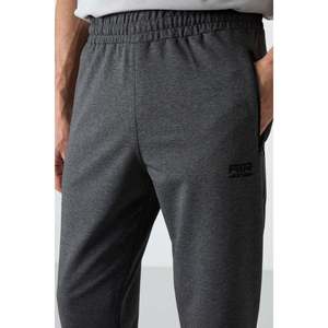 กางเกงวอร์มผู้ชาย Tommylife ทรงสบาย เอวยางยืด ระบายอากาศได้ดี สีแอนทราไซต์เมลันจ์ - Product Image 6