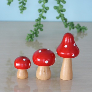 <span class=keywords><strong>Sculture</strong></span> fungo di <span class=keywords><strong>legno</strong></span> astratto <span class=keywords><strong>legno</strong></span> naturale kokeshi toys ornamenti <span class=keywords><strong>artigianali</strong></span> decorazioni per la casa peg dolls figure arti fatte a mano - Product Image 6