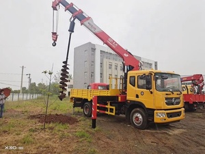 Promotion Dongfeng <span class=keywords><strong>Camion</strong></span>-<span class=keywords><strong>grue</strong></span> à plateau 8, 10, 14 tonnes 4x2, <span class=keywords><strong>Grue</strong></span> mobile montée sur <span class=keywords><strong>camion</strong></span> avec forage par tarière (avec foret) - Product Image 3