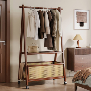 Porte-vêtements sur pied en bois massif, organisateur de vêtements à trois niveaux, rangement pour chambre à coucher, armoire, design multifonctionnel - Product Image 2