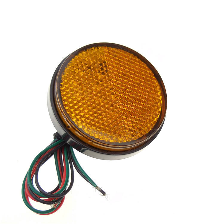 สีเหลือง