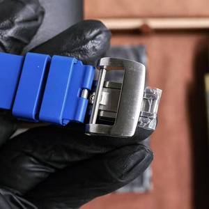 Montre mécanique multifonctionnelle pour homme, édition collector, tourbillon, aiguilles lumineuses, cadran squeletté, artisanat de maîtrise. - Product Image 4