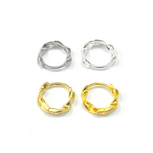 Hoop Earrings 18K Gold Plated Round <b>Ear</b> <b>Clips</b> Unisex Everyday Wear - Product Image 3