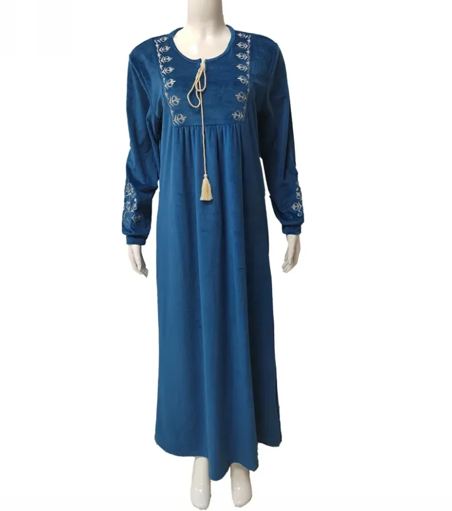 Vestido feminino de veludo de inverno personalizado de fábrica para mulheres, vestido maxi com borla bordada, vestido abaya