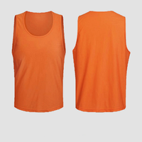 Bavoirs d'entraînement de football à prix réduit Gilet de football personnalisé et coloré de haute qualité pour hommes