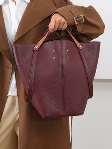 Bolso de mano de cuero genuino a la moda para mujer, de piel de vaca suave, y bolso de hombro con cierre de botón, nuevo bolso de cuero genuino. - Product Image 3