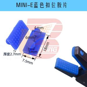 Mini pince robotique ABC avec manchon en caoutchouc antidérapant en silicone et pince pneumatique pour un serrage sécurisé - Product Image 3