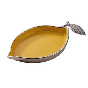 Plateau de service en métal de luxe en forme de citron, émail jaune, plat décoratif pour fruits avec poignée en feuille d'argent, organisateur de bijoux de table - Product Image 1