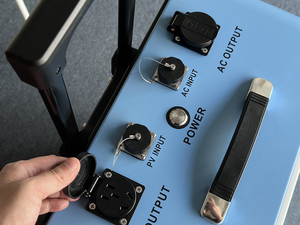 Apexium nouveau stock 500w 600W onduleur solaire Lifepo4 <span class=keywords><strong>batterie</strong></span> stockage d'énergie générateur portable centrale électrique - Product Image 6