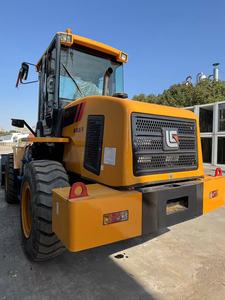 A Used Second-hand Loader <b>Earth</b>-<b>moving</b> <b>Machinery</b> LIUGONG 835 for Sale - Product Image 3