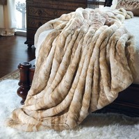 Couverture de luxe pour hôtel senior en fourrure synthétique de renard et de lynx avec doublure en velours pelucheux