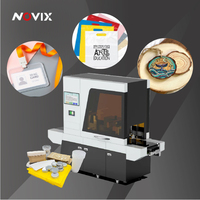 Imprimante numérique à jet d'encre à données variables personnalisées NOVIX avec UV CMYK+Blanc en un seul passage pour tasses, sacs et artisanat