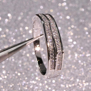 Anello a Doppio Strato con Design Creativo per Donne - Product Image 3