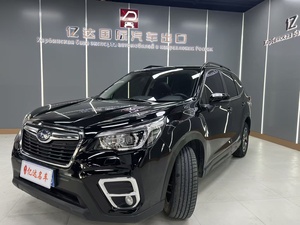 <span class=keywords><strong>Subaru</strong></span> Forester 2.0i AWD Edición de Lujo EyeSight Euro VI Gasolina <span class=keywords><strong>2021</strong></span>, 27000 km, Exterior Negro, Auto Usado - Product Image 2