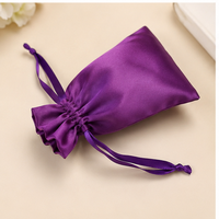 Sacs à cordon en satin de soie écologiques et recyclables avec logo personnalisé imprimé à l'écran pour mariage, bijoux, perruques, cadeaux, maquillage