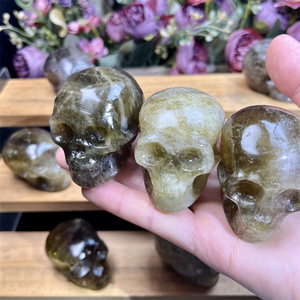 Calaveras curativas de cristal natural al por mayor calaveras de cuarzo citrino ahumado talladas a mano de 2 pulgadas para decoraciones - Product Image 1