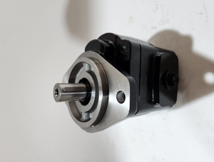 Гидравлический шестеренный насос JCB302 20/925588 20/925356 20/918500 7029530002 гидравлический насос 91975002 - Product Image 6