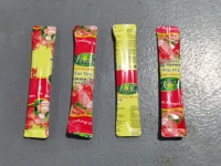 Machine d'emballage verticale multi-voies YH pour sachets de poudre de suppléments protéinés, électrolytes et nutraceutiques de 10g et 12g
