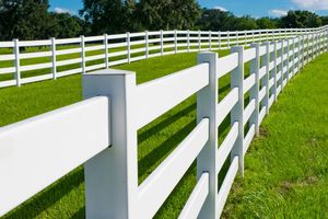 Durevole PVC bianco personalizzato PVC pannelli di recinzione del cavallo Rotproof e impermeabile PVC scherma Post e rotaie per la scherma del cavallo - Product Image 5