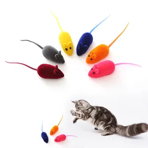 有趣的自娱自乐宠物用品彩色猫玩具老鼠乙烯基植绒老鼠猫玩具