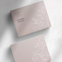 Boîtes en carton ondulé recyclables personnalisées avec logo en feuille d'or, matériaux recyclés, doublure en éponge pour emballage cadeau et produits