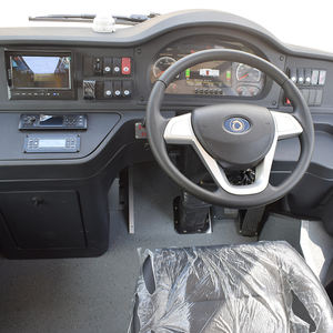 Autobus Elettrico Urbano Personalizzato 6m Automatico Guida a Sinistra a Basso Profilo E-Shuttle |   Versatile per Tour Turistici e Servizi di Trasporto da Hotel/Aeroporto - Product Image 3