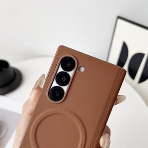 <span class=keywords><strong>Cover</strong></span> per telefono antiurto in PC rigido con finitura magnetica effetto silicone per Samsung Galaxy Z Flip 7 6 <span class=keywords><strong>5</strong></span> - Product Image 2