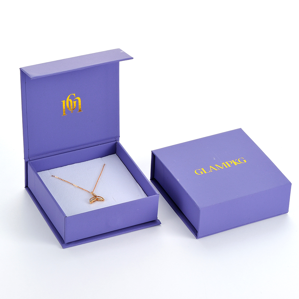 Purple 9*9*3.2cm magnetic box
