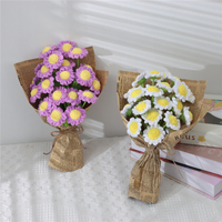 Bouquet de fleurs au crochet mignon fait à la main fleur de marguerite tricotée pour cadeau de femme de fête des mères
