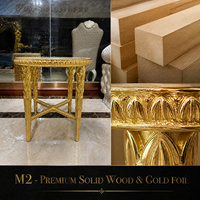 Ensemble de meubles de salon Royal Gold, canapé capitonné sculpté à la main pour l'intérieur d'une villa de luxe