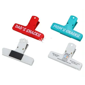 4 Inch Plastic Houden Het Clip Voor Stationaire Papier En Tas Met Aangepaste Logo En Magneet Terug