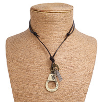 Punk homme collier fait à la main Vintage en cuir menottes pendentif corde chaîne colliers hommes et femmes menottes bijoux accessoires cadeau