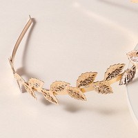 Rétro européen et Américain en métal femme accessoires de cheveux perle fleurs feuilles mariée bandes de cheveux
