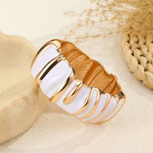 <span class=keywords><strong>Pulsera</strong></span> elástica chapada en oro con esmalte grueso de colores llamativos, de moda, novedad al por mayor, regalo para ella, joyería de moda - Product Image 4