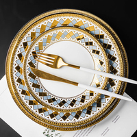 Assiettes à dîner en porcelaine fine, logo personnalisé, céramique pour fête, haute qualité, or et blanc, minimalistes, rondes